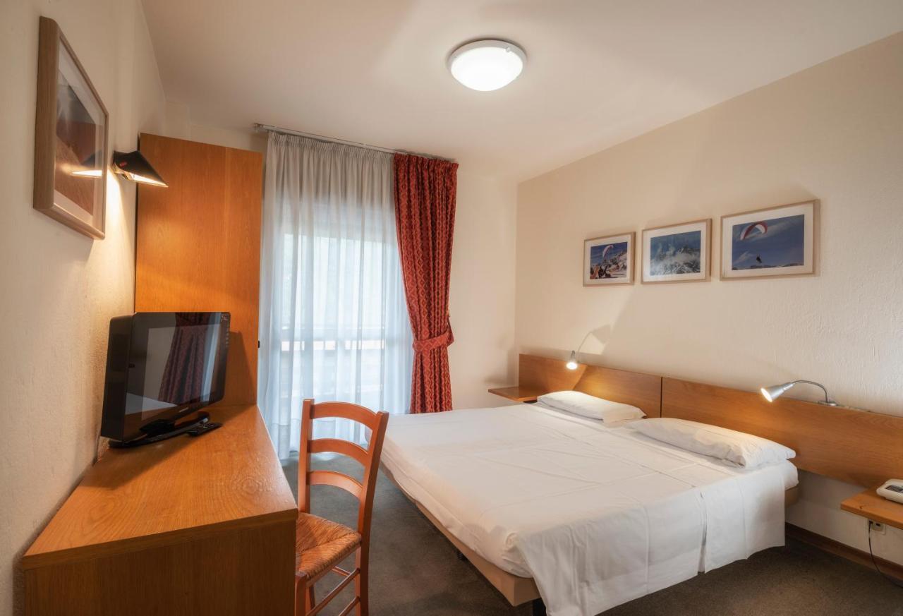 Hotel Rendez Vous Chatillon Bagian luar foto