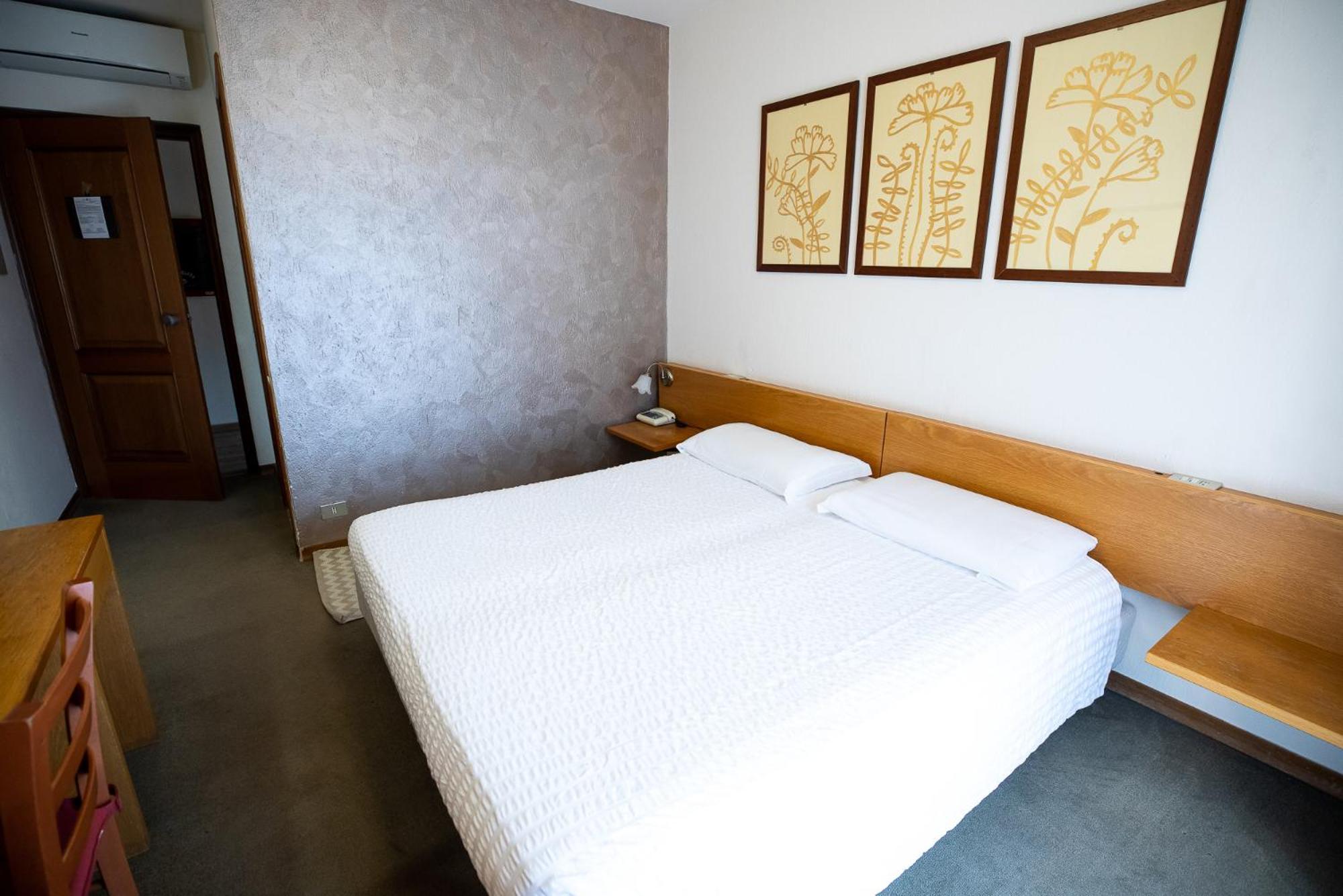 Hotel Rendez Vous Chatillon Bagian luar foto